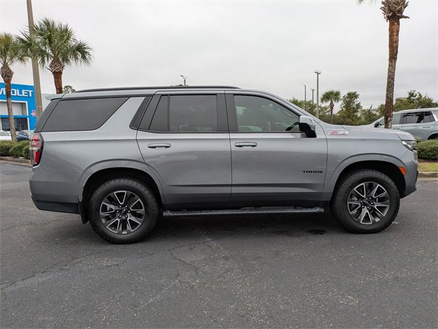 2021 Chevrolet Tahoe Z71 photo 2
