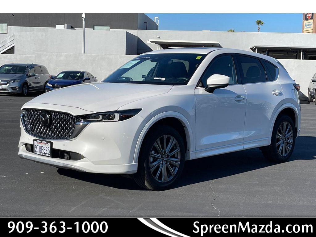 2025 Mazda CX-5 Turbo Signature's photo