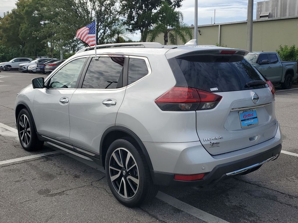 2019 Nissan Rogue SL photo 13