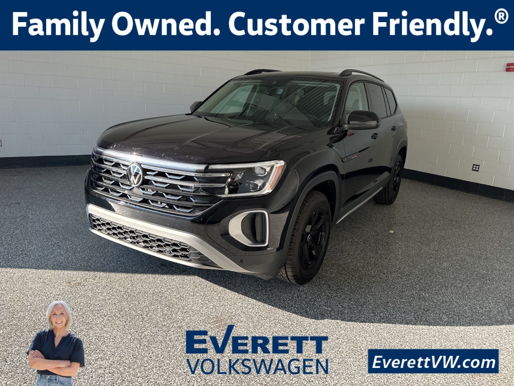 2025 Volkswagen Atlas Atlas Peak Edition's photo