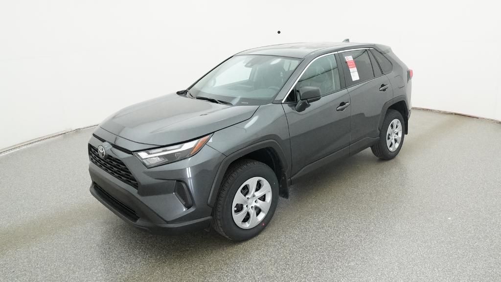 2025 Toyota RAV4 LE's photo