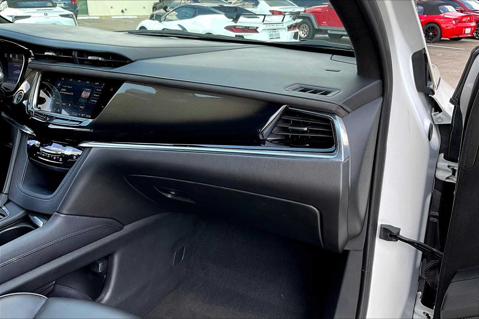 2021 Cadillac XT6 Sport photo 16