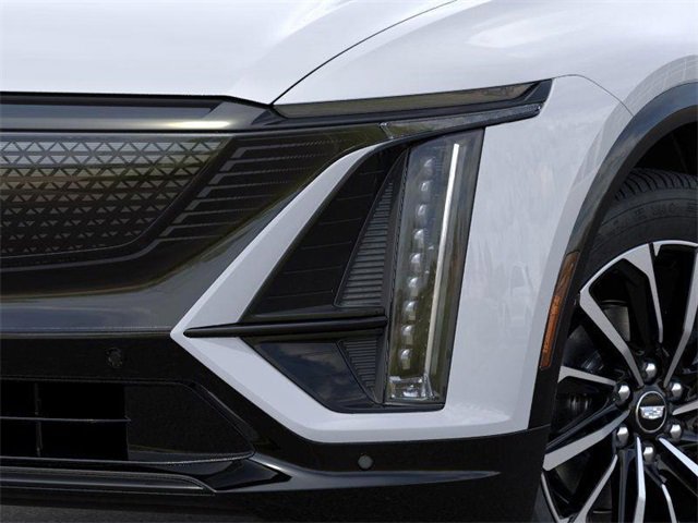 2026 Cadillac Lyriq Sport photo 10