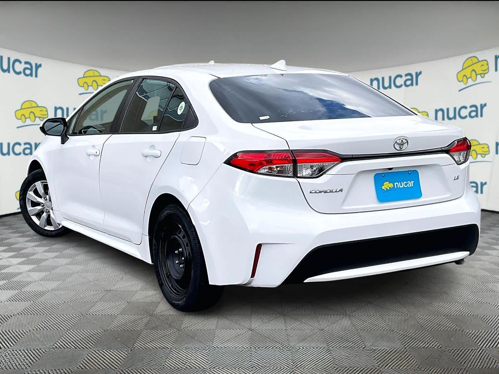 2021 Toyota Corolla LE photo 4