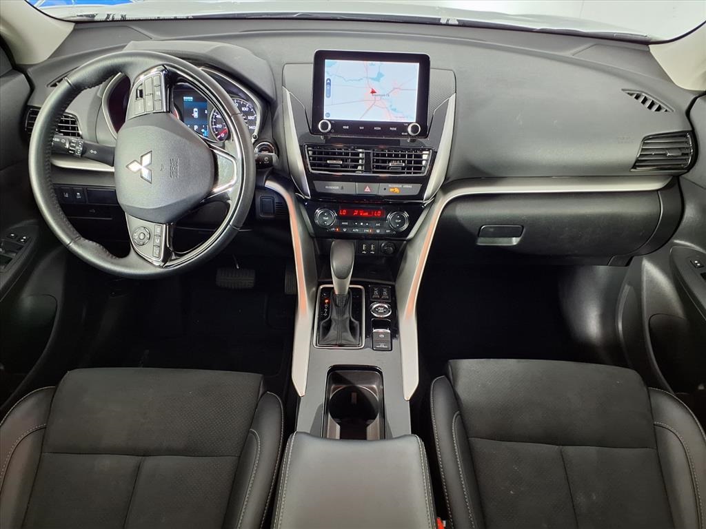 2024 Mitsubishi Eclipse Cross SE photo 9