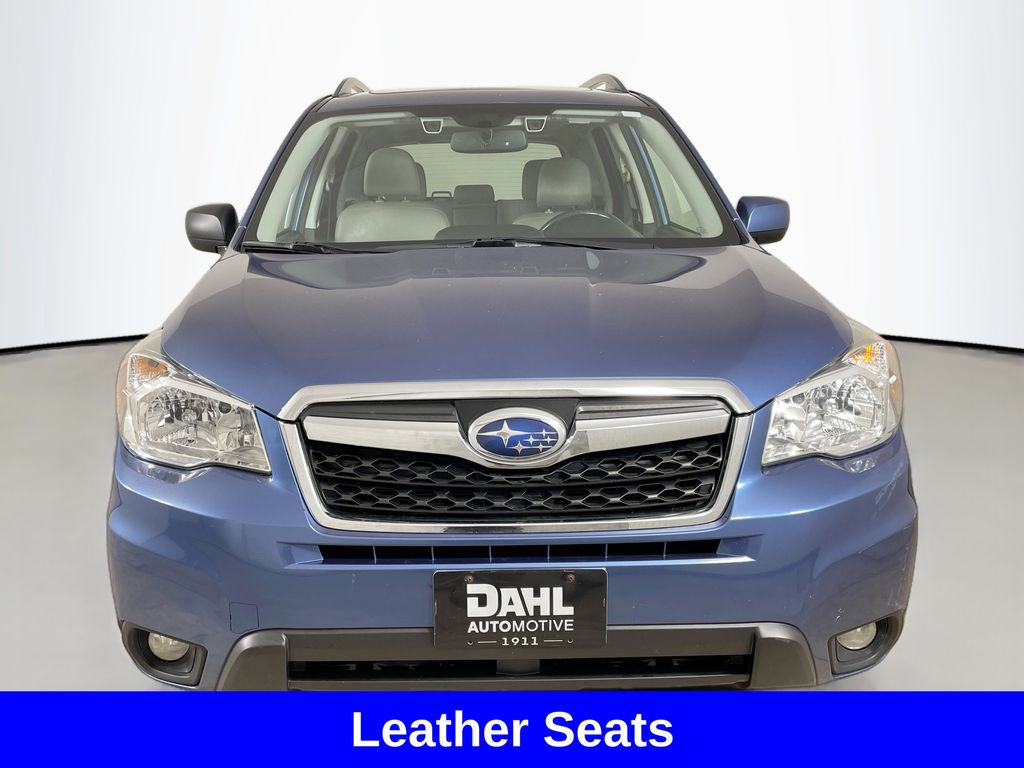 Used 2015 Subaru Forester i Limited with VIN JF2SJARC2FH446168 for sale in La Crosse, WI