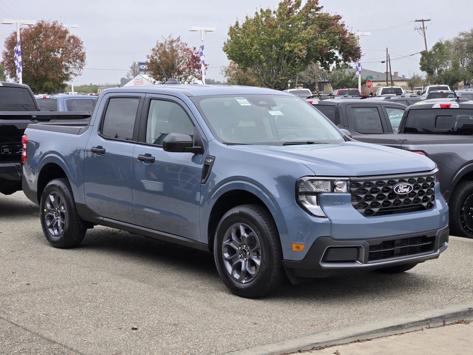 2025 Ford Maverick XLT's photo