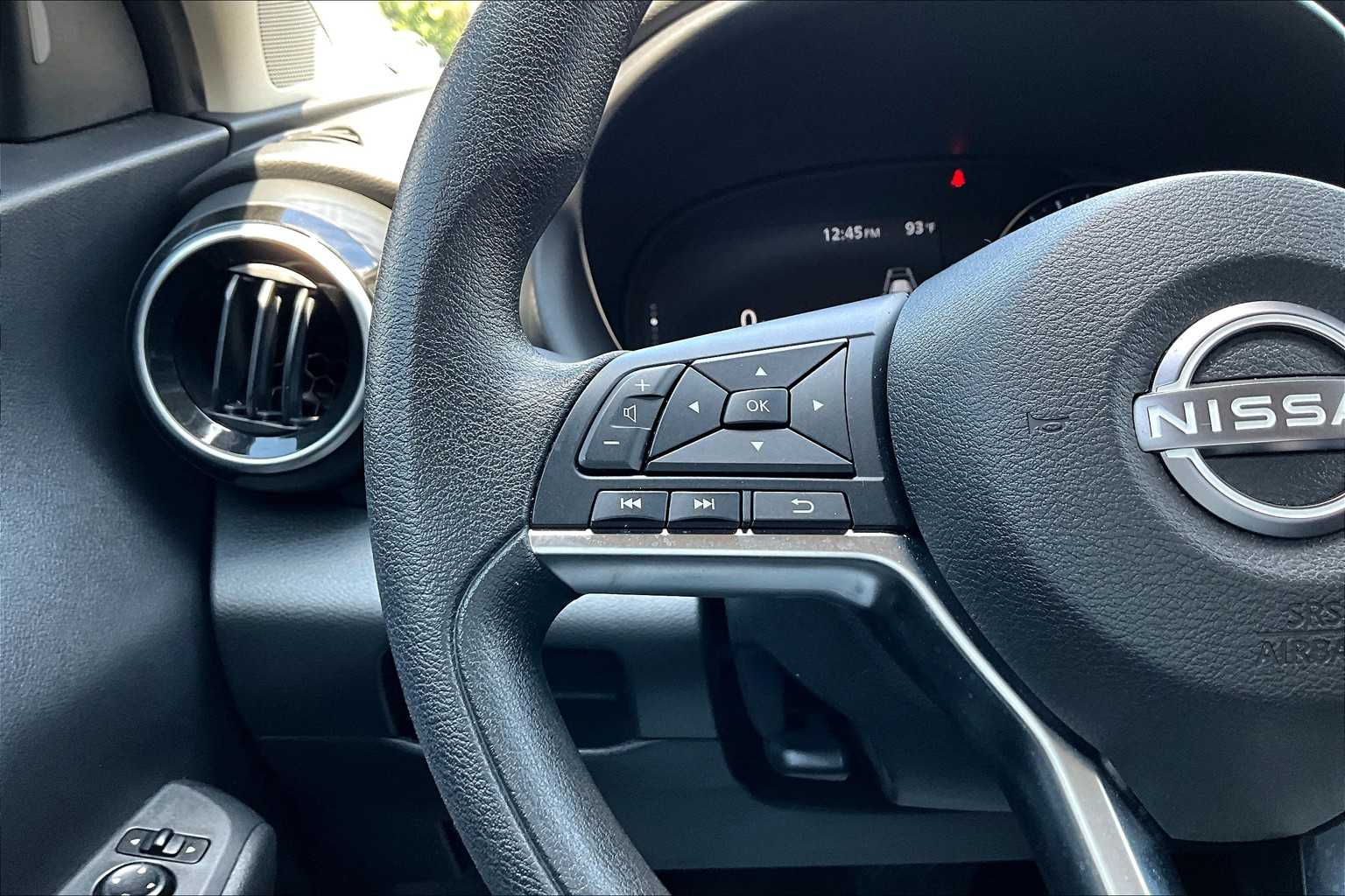 2024 Nissan Kicks SV photo 20