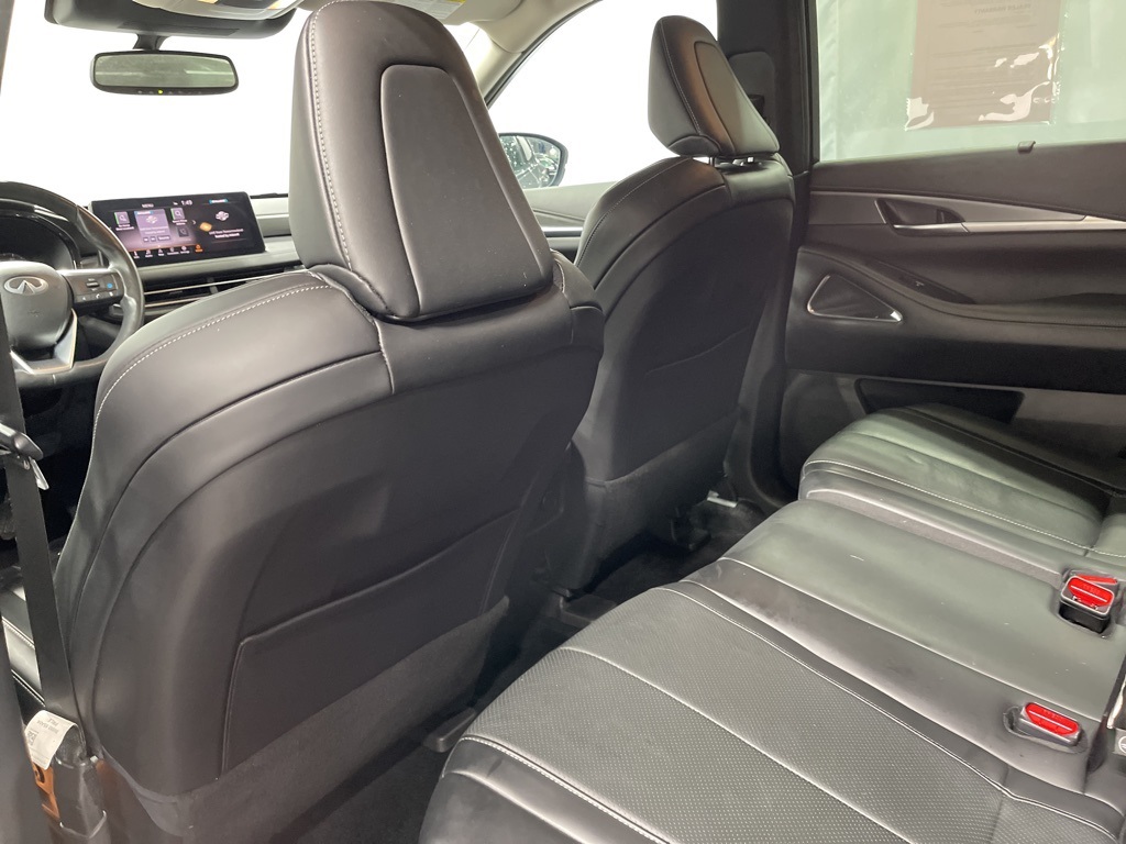 2022 Infiniti QX60 Luxe AWD photo 23
