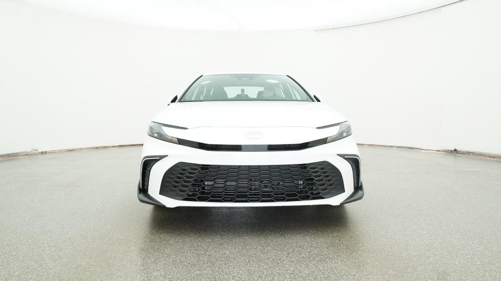 2026 Toyota Camry SE photo 3