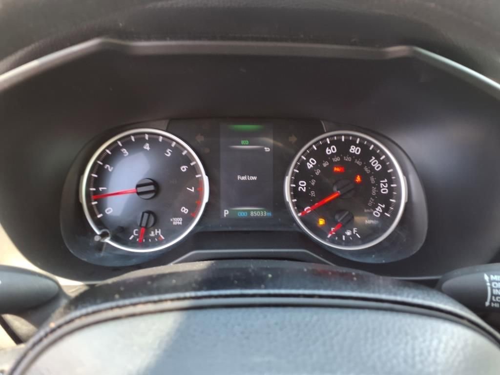 2020 Toyota RAV4 XLE photo 15
