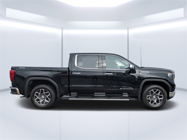 2025 Gmc Sierra 1500 SLT photo 2