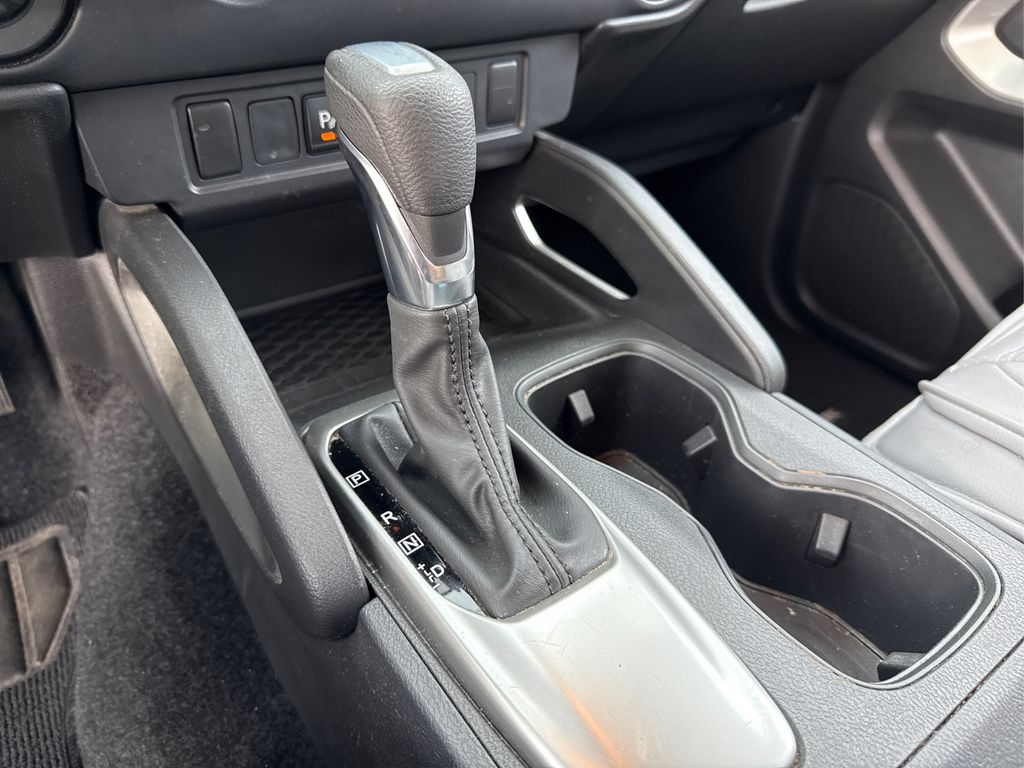 2022 Nissan Frontier SV photo 28