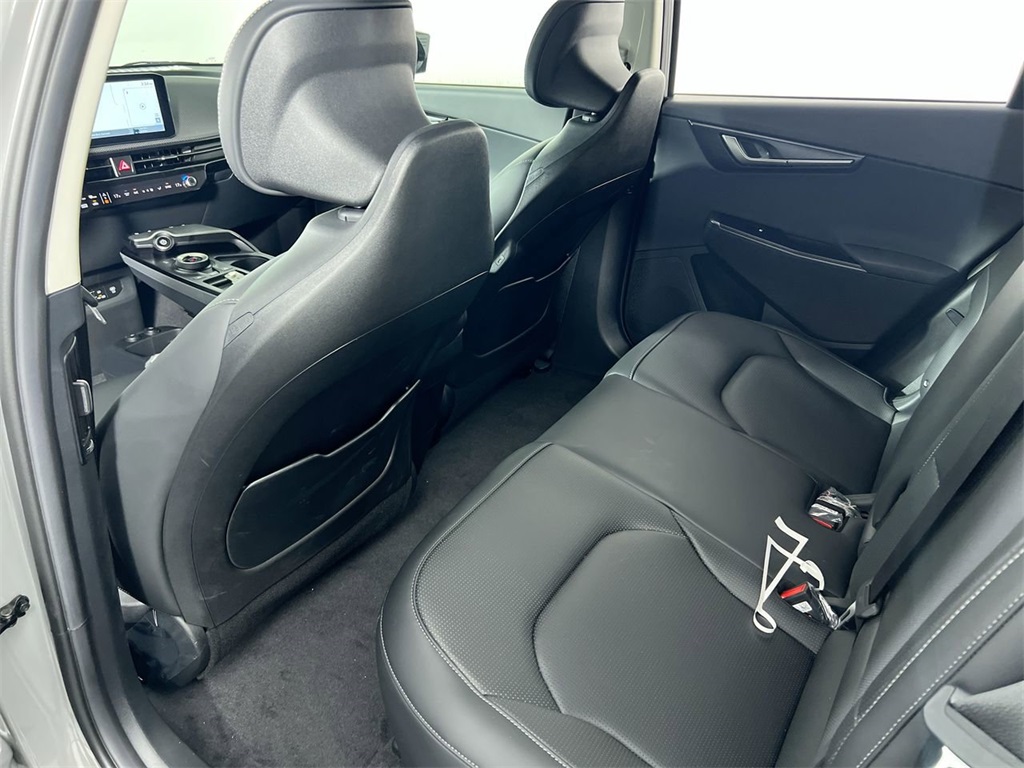 2025 Kia EV6 Wind photo 27