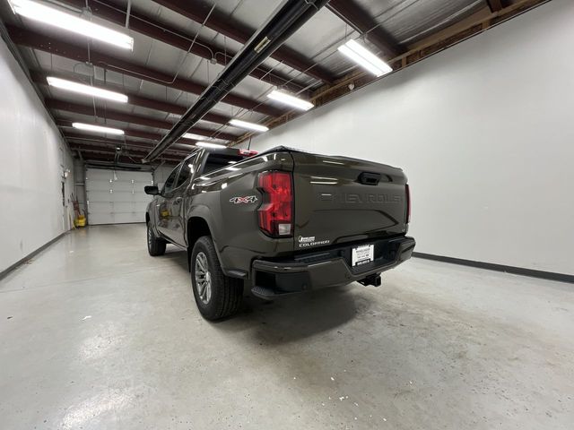 2023 Chevrolet Colorado LT photo 4