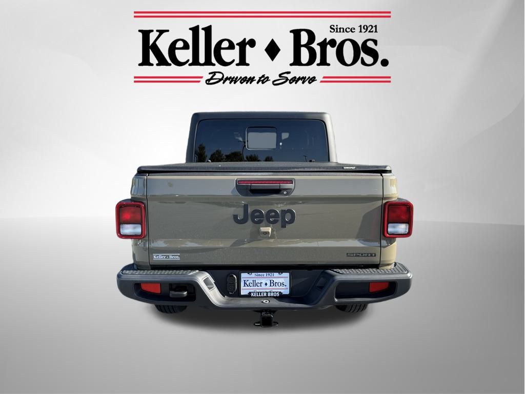 2020 Jeep Gladiator Sport photo 4