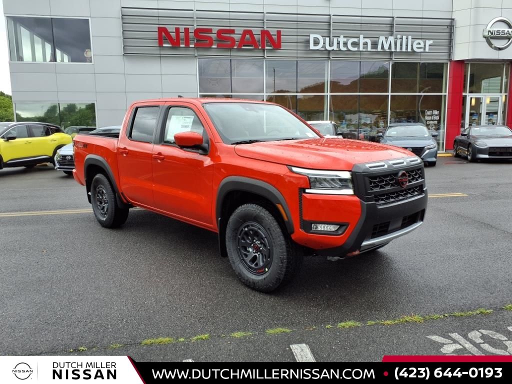 2025 Nissan Frontier PRO-4X's photo