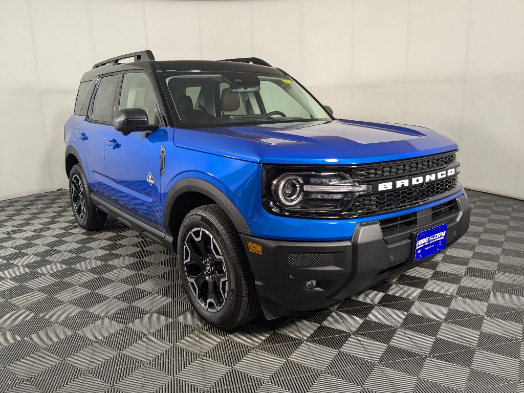 2025 Ford Bronco Sport Outer Banks photo 2