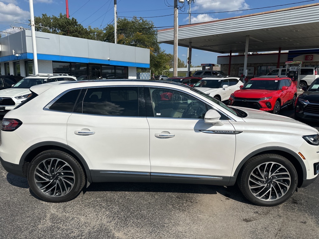 2019 Lincoln Nautilus Reserve photo 44