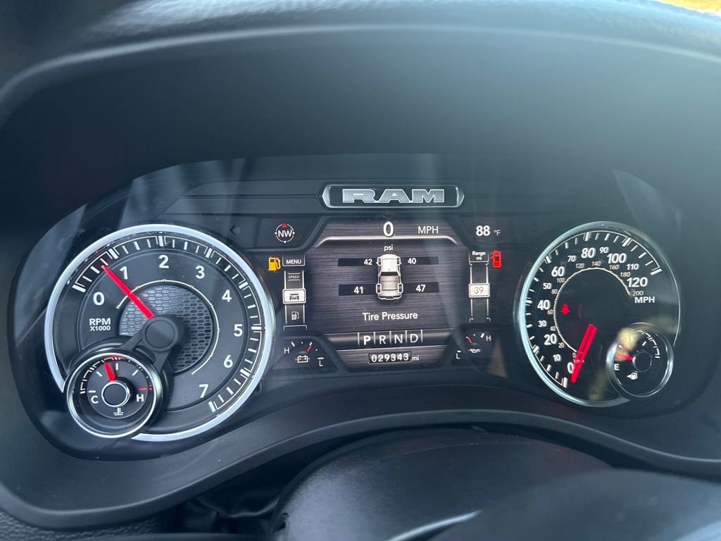 2023 Ram 1500 Laramie photo 16