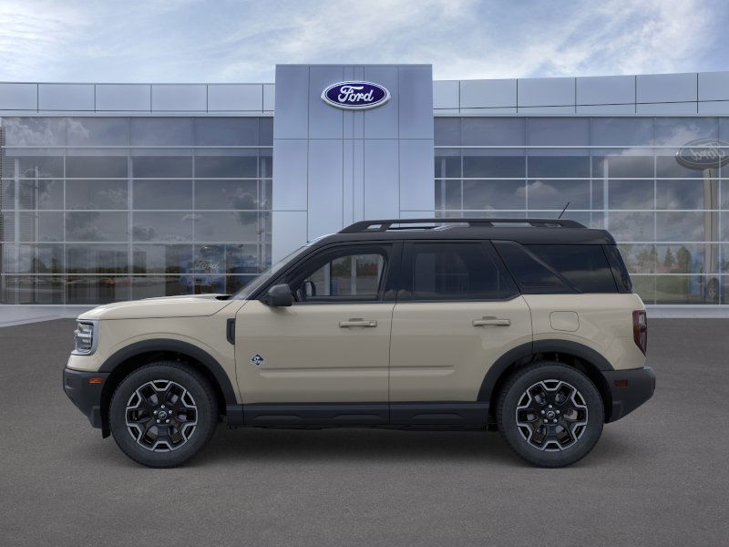 2025 Ford Bronco Sport Outer Banks photo 3