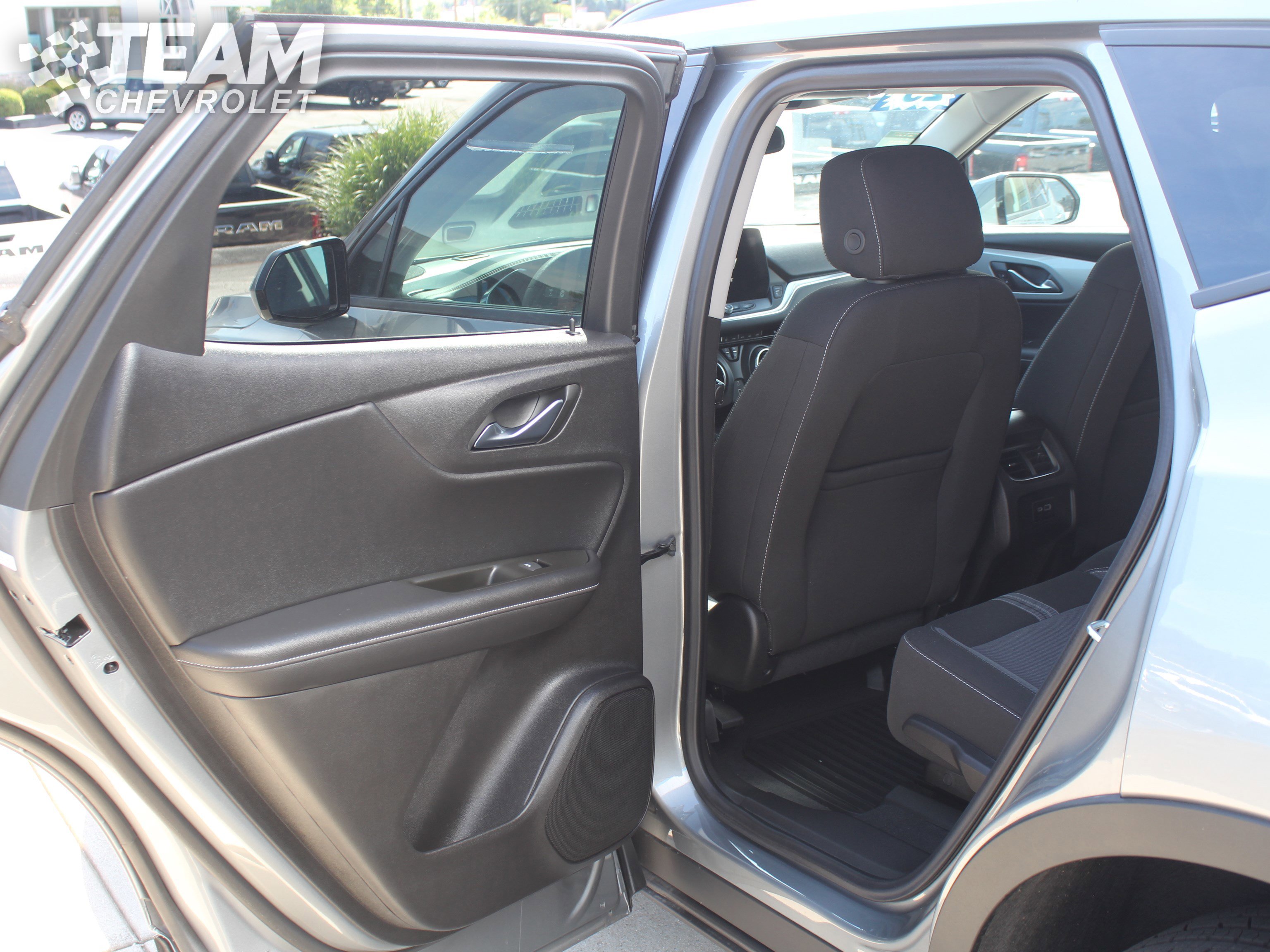 2025 Chevrolet Blazer 2LT photo 18