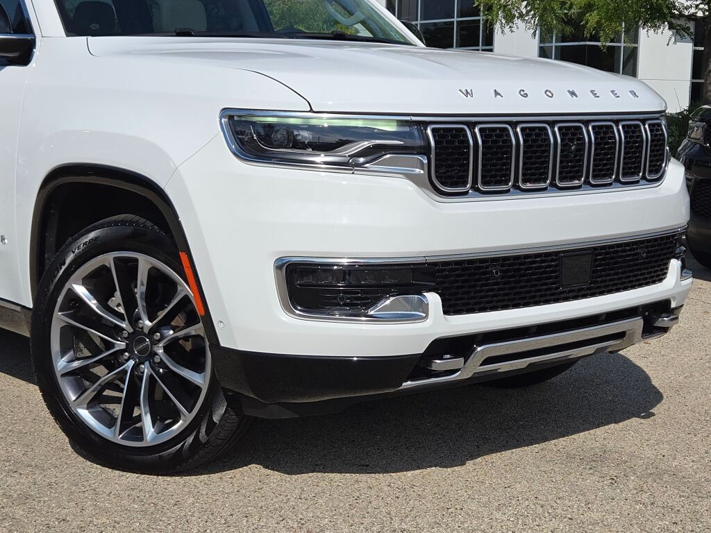 2024 Jeep Wagoneer Series III photo 2