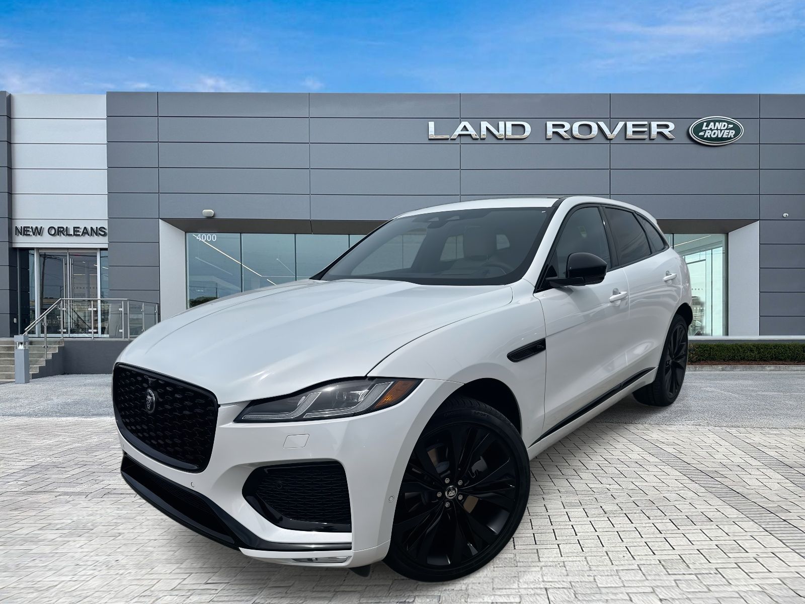 2026 Jaguar F-Pace R-Dynamic S's photo