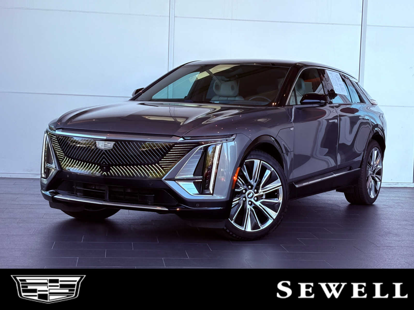 2023 Cadillac LYRIQ
