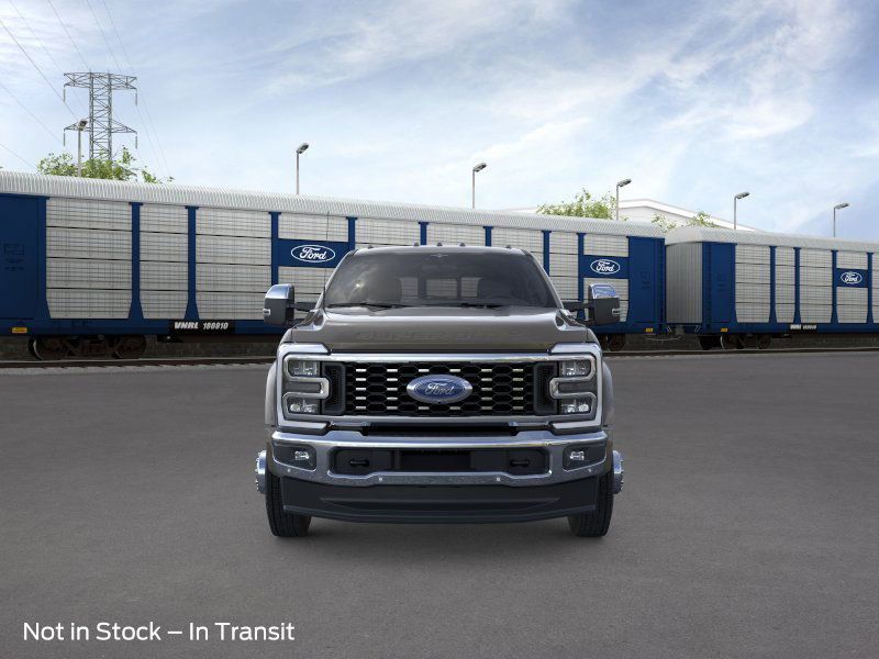 2026 Ford F-450 photo 2