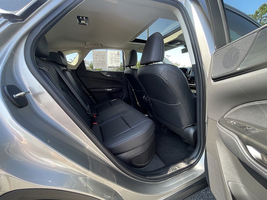 2025 Lexus NX 350h Premium photo 24