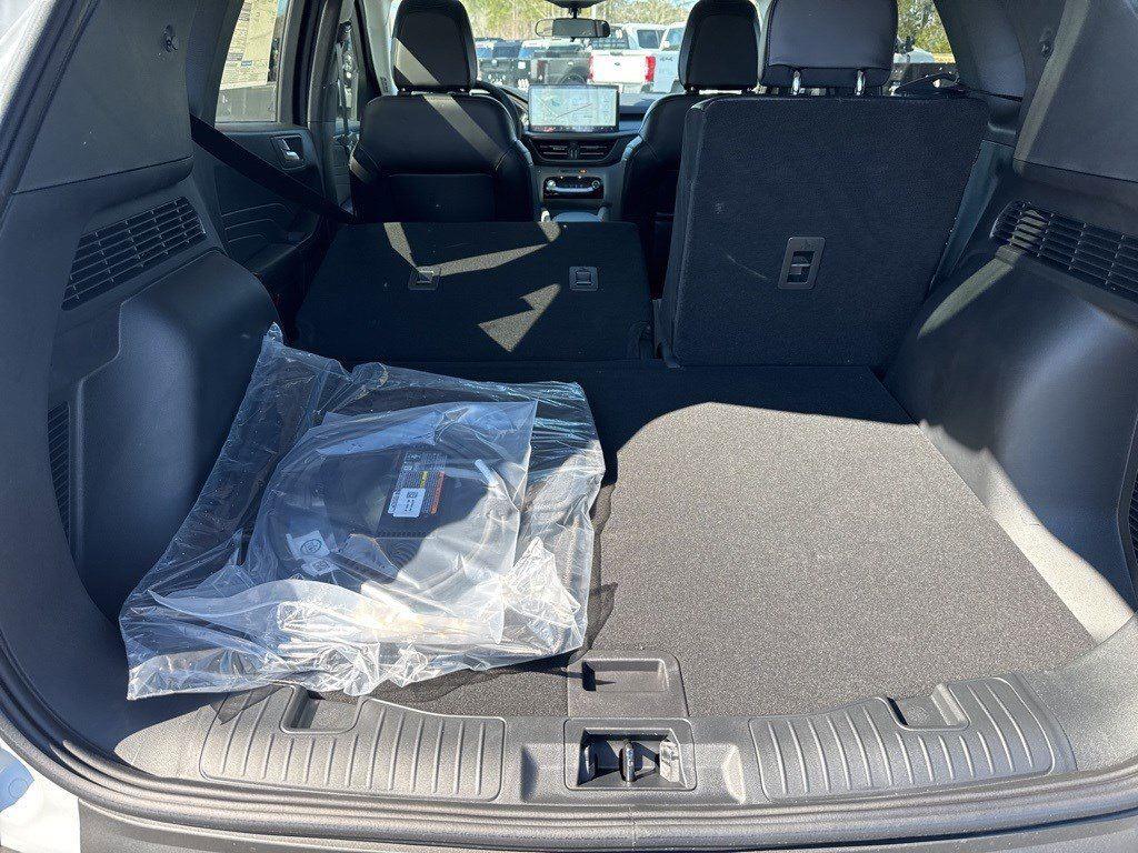 2025 Ford Escape Plug-In Hybrid photo 9