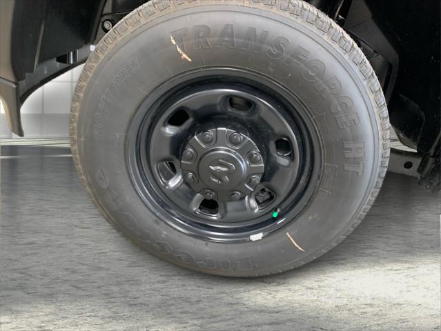 2025 Ram 2500 Tradesman photo 18