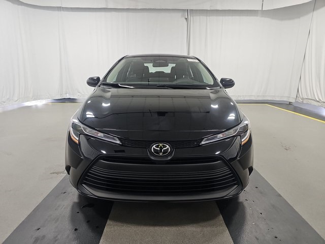 Used 2025 Toyota Corolla LE with VIN 5YFB4MDE5SP296698 for sale in Northfield, Minnesota