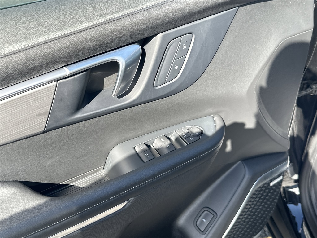 2025 BUICK ENCLAVE - Image 19