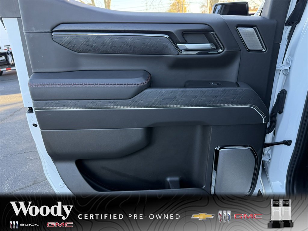 2024 GMC SIERRA - Image 31