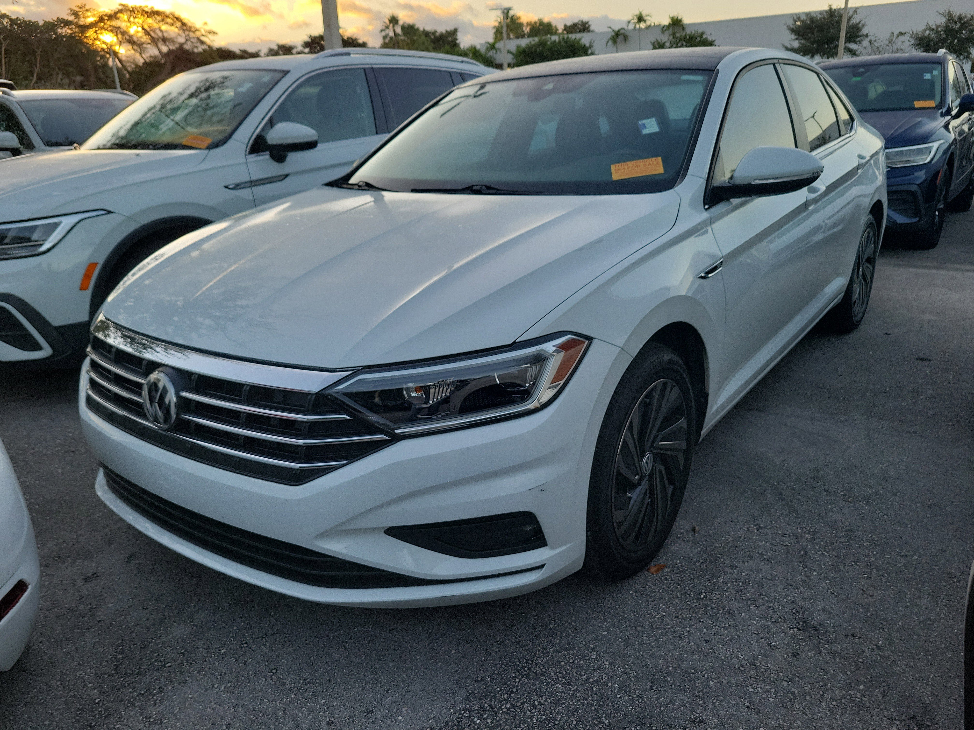 Certified 2019 Volkswagen Jetta SEL Premium with VIN 3VWG57BU5KM015020 for sale in Opa-locka, FL