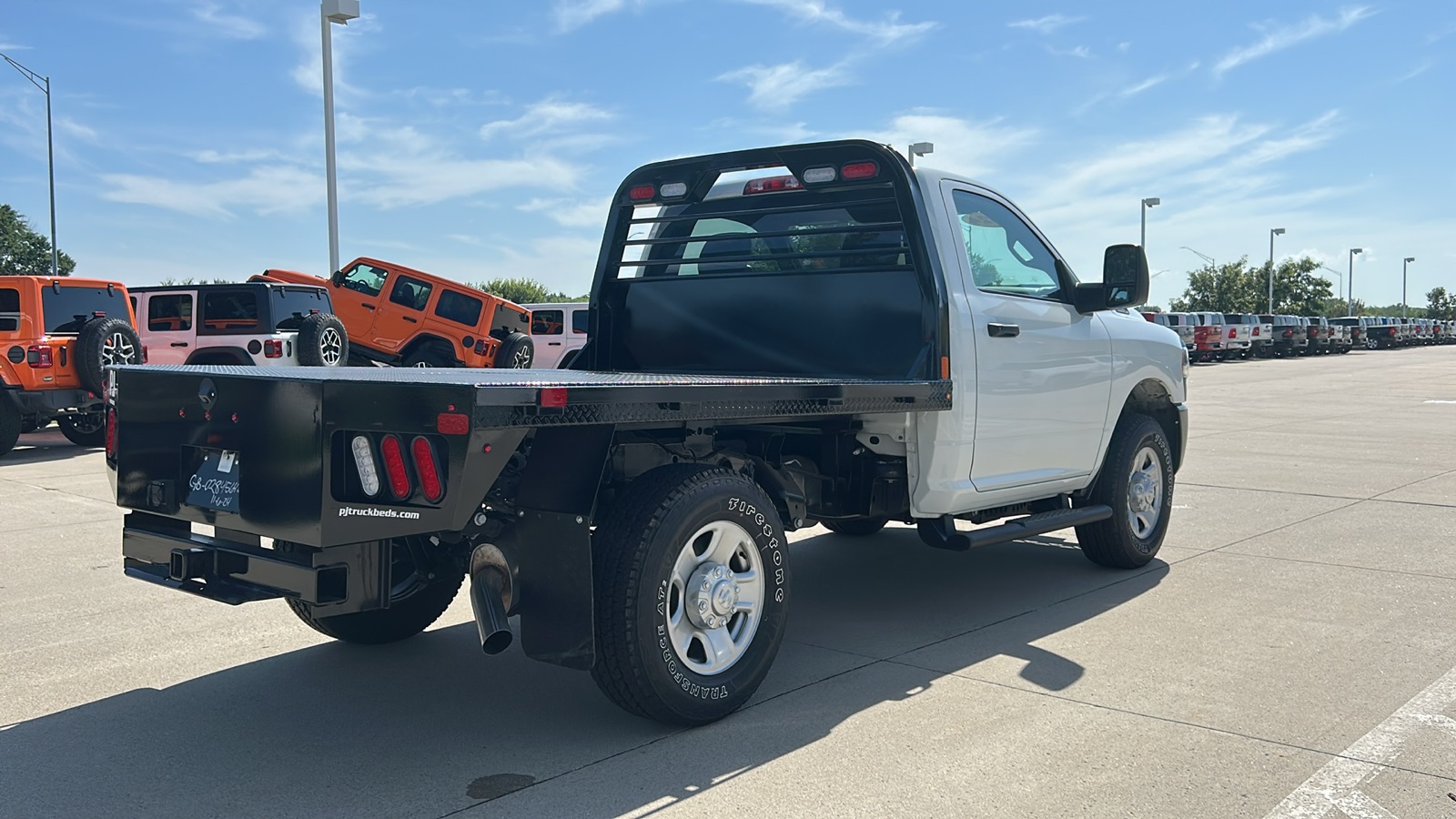 2024 Ram 3500 Tradesman photo 3