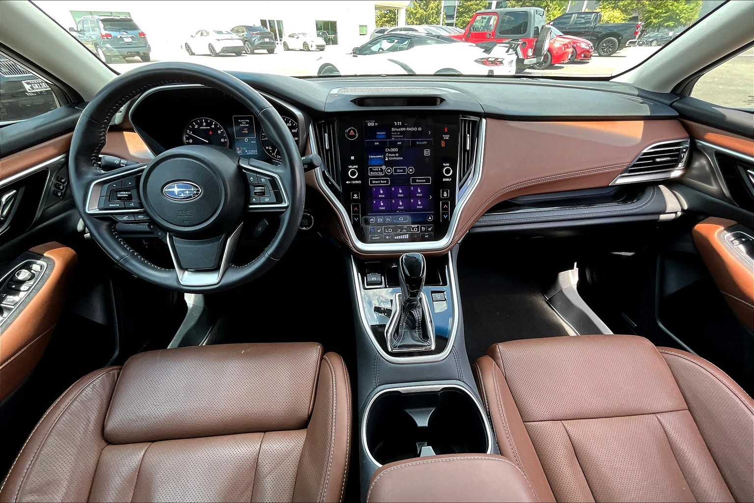 2021 Subaru Outback Touring XT photo 12