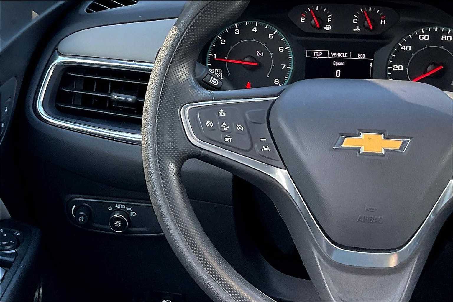 2023 Chevrolet Equinox LS photo 17