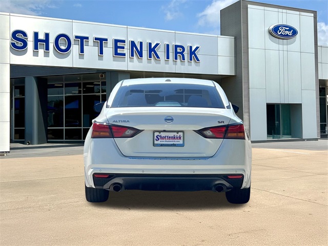 2020 Nissan Altima 2.5 SR photo 4