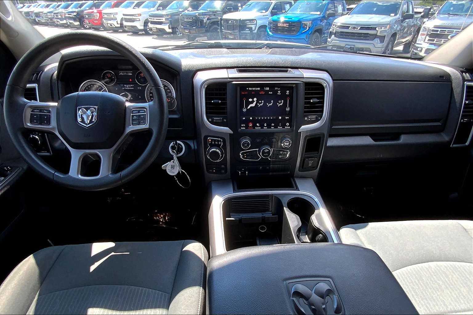 2023 Ram 1500 Classic SLT photo 14