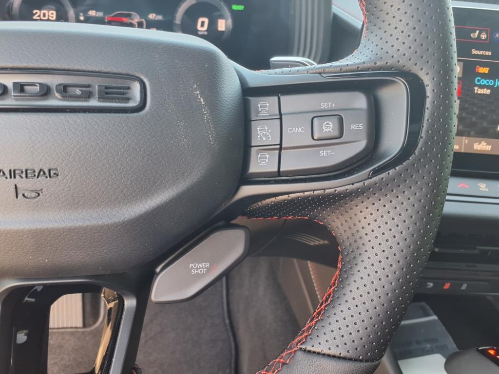 2025 Dodge Charger R/T photo 15