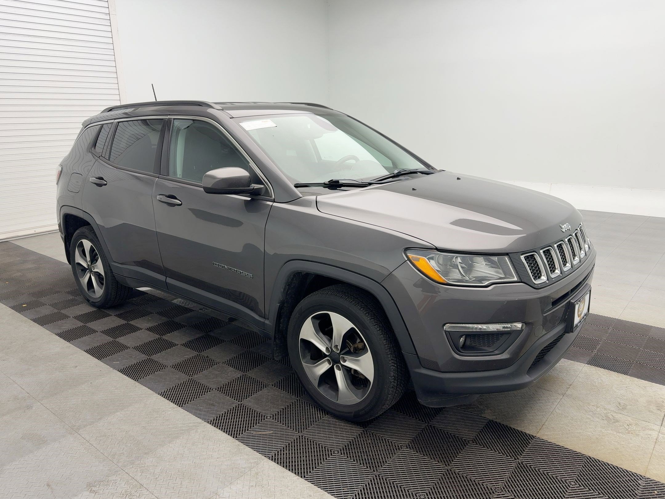 2020 Jeep Compass Latitude photo 7