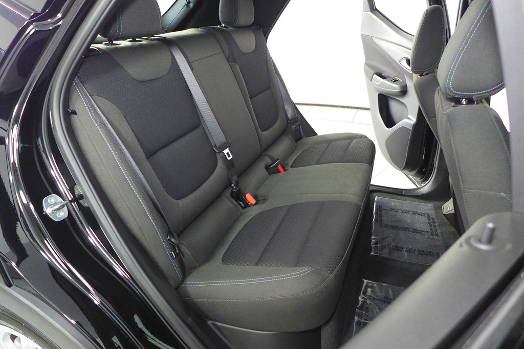 2023 Chevrolet Bolt EUV photo 16