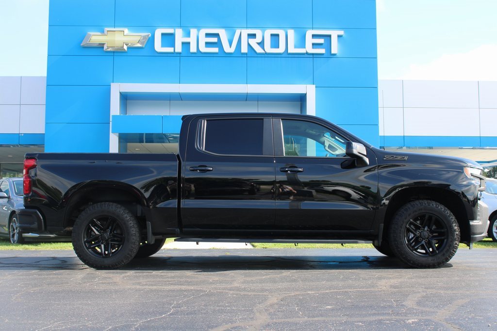 2020 Chevrolet Silverado 1500 RST photo 8