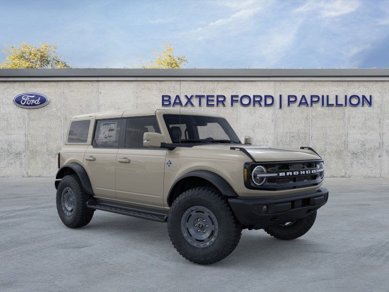 2025 Ford Bronco 4-Door Outer Banks's photo