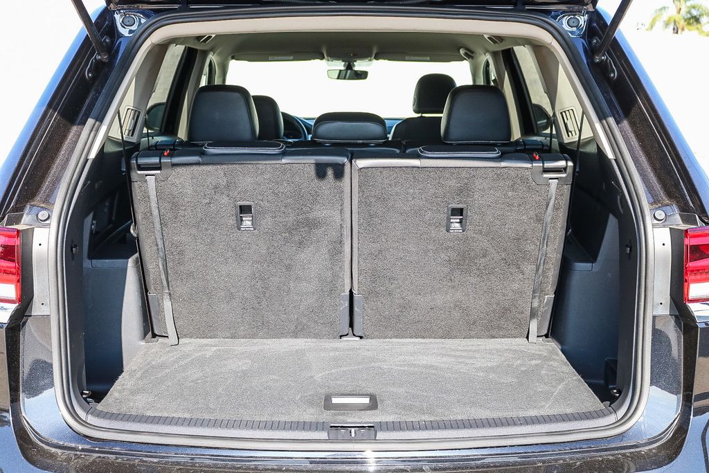 2022 Volkswagen Atlas V6 SE Technology photo 25