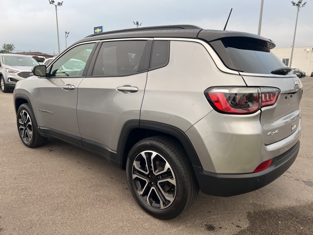 2024 Jeep Compass Limited photo 3