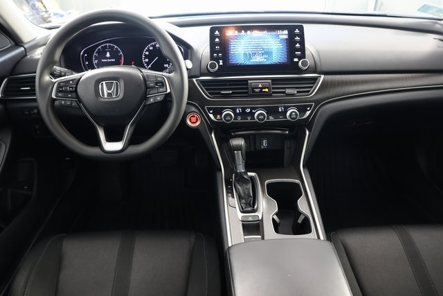 2018 Honda Accord EX photo 2